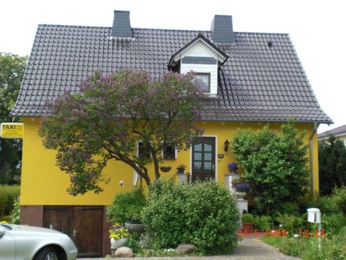 Ferienwohnung für 4 Personen, mit Terrasse und Garten in Usedom Stadt