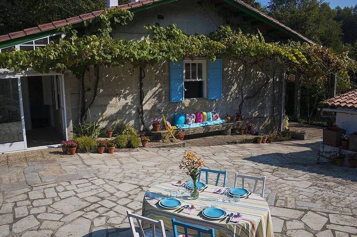 Charming House - Property with pool and 15 hª of fores just for you. in Bueu, Rias Baixas