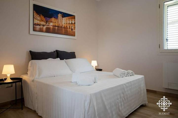 Villa Sunset Escape - Country Paradise with Pool in Solarino, Siracusa e dintorni