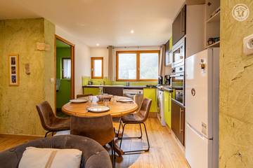 Maison De Vacances pour 4 Personnes dans La Féclaz, Les Déserts, Photo 3