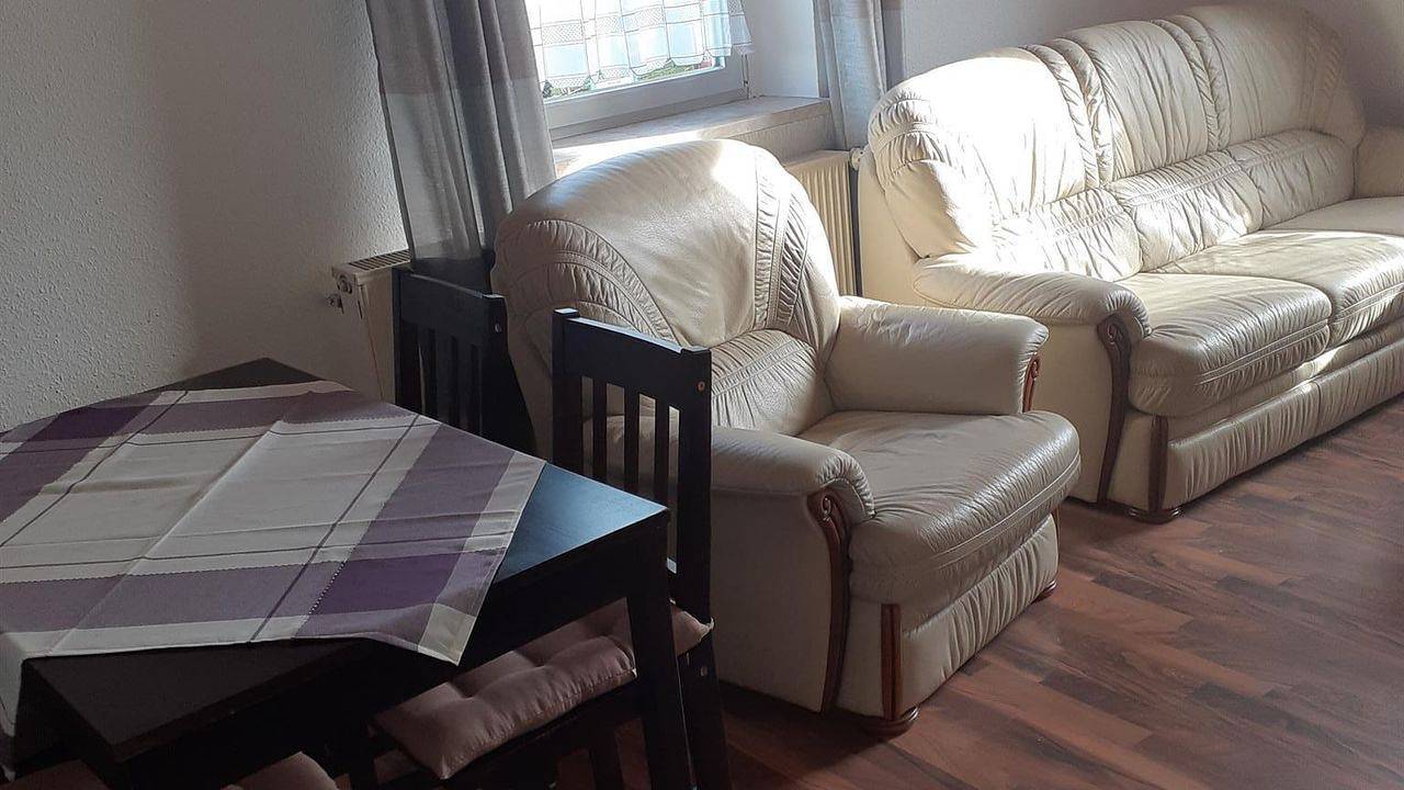 Ganze Ferienwohnung, Ferienwohnung für 3 Personen (45 m²) in Zwickau in Zwickau, Chemnitz und Umgebung