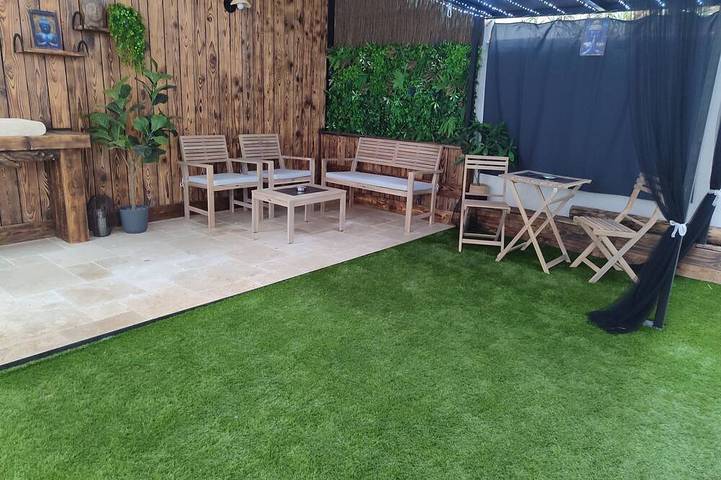 Ferienwohnung für 2 Personen, mit Garten und Whirlpool sowie Sauna und Terrasse - 1