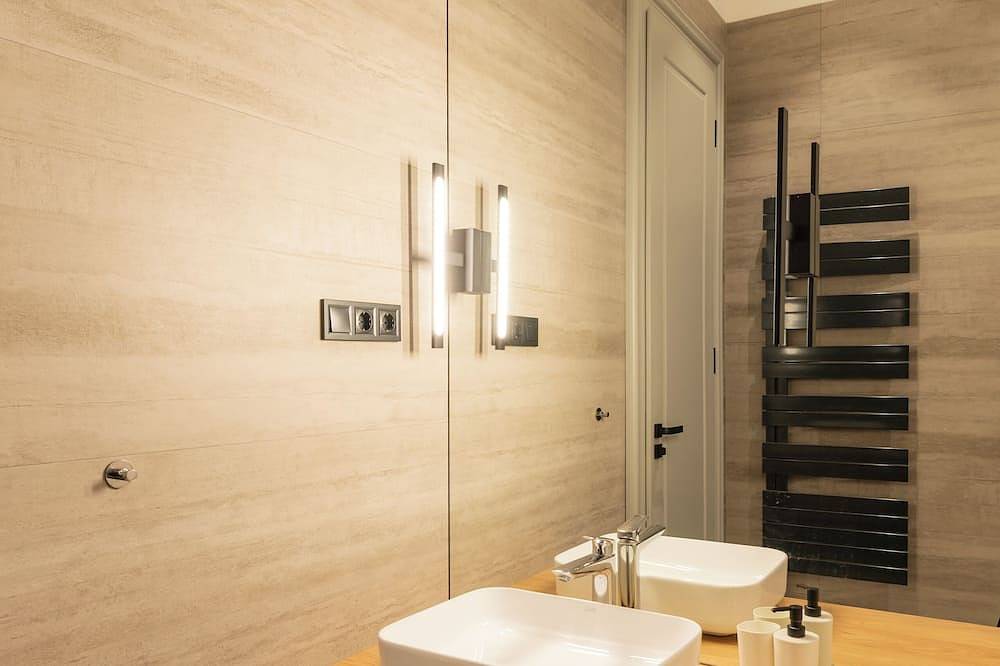 Ganze Wohnung, 90m² Family-Friendly , Central Historic Budapest, Food+Bars in Budapest, Danube-Ipoly National Park