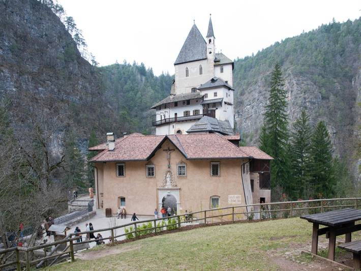 Appartamento per 4 persone, con giardino in Val di Non