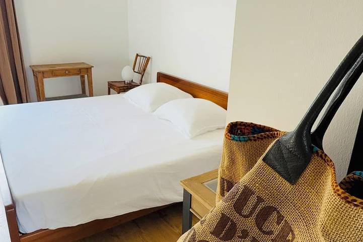 Location de vacances pour 11 personnes, avec Terrasse à Caves - 2