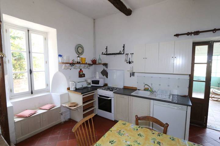 Gîte pour 7 personnes, avec jardin à Magalas - 4