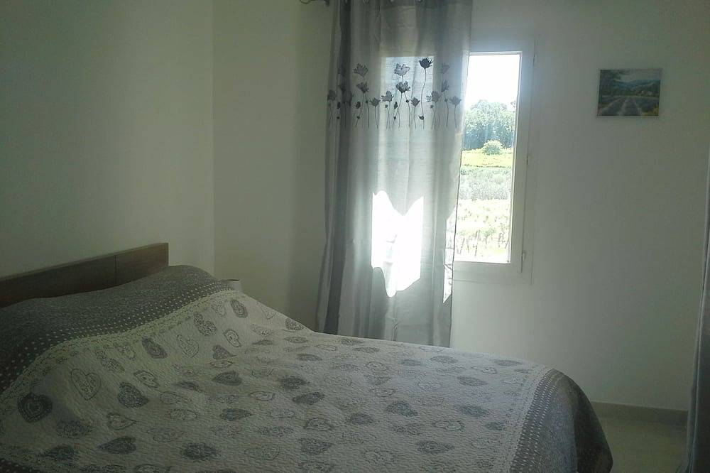 Gîte 70 m2 Les Oliviers in Pierrevert, Regionaler Naturpark Luberon