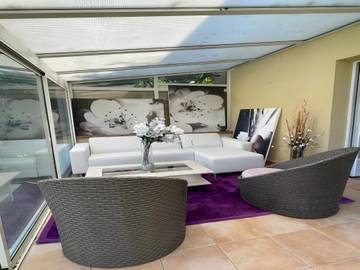 Gîte pour 7 personnes, avec terrasse à Saint-Pavace