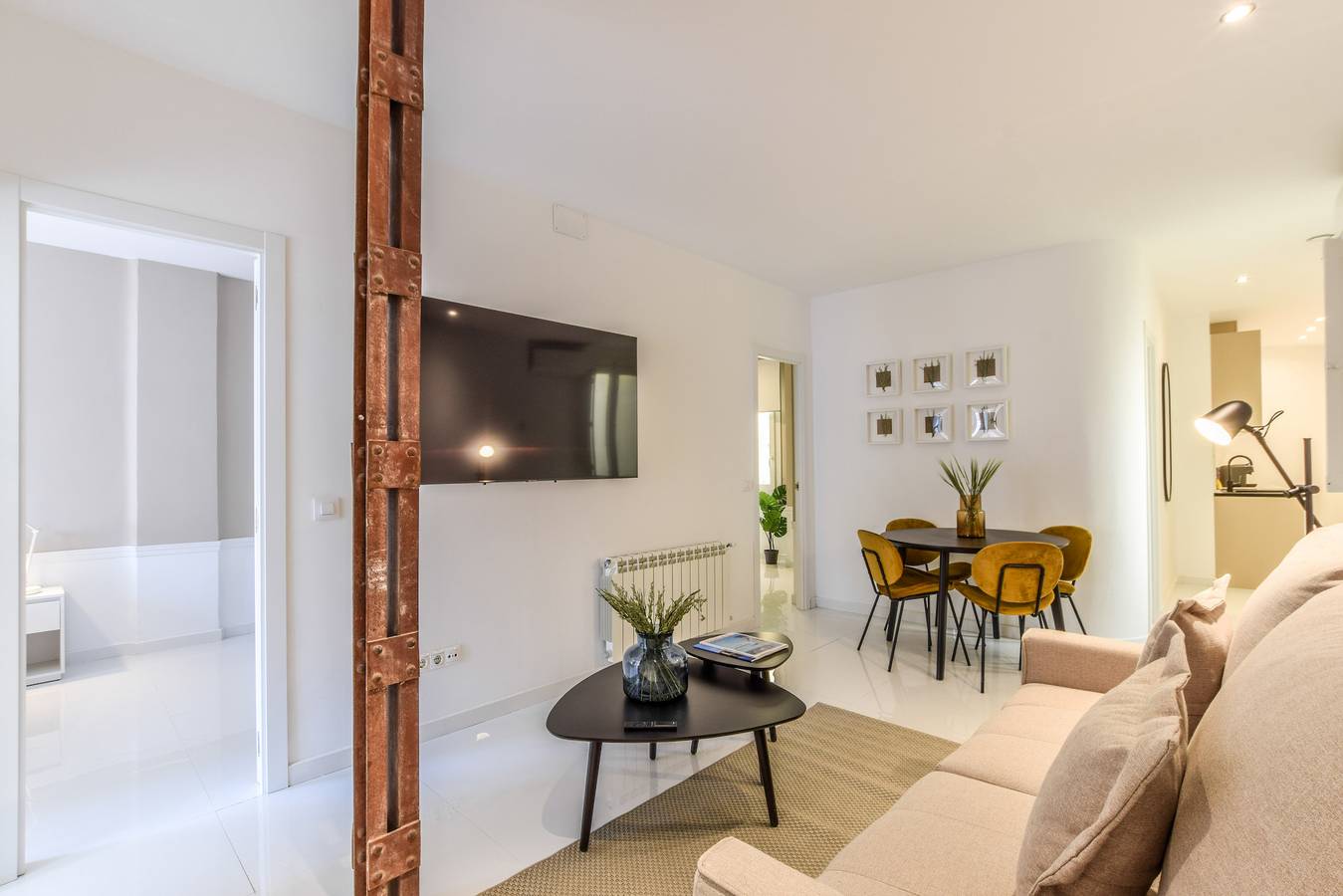 Espectacular apartamento de diseño  con balcón in Arganzuela, Madrid