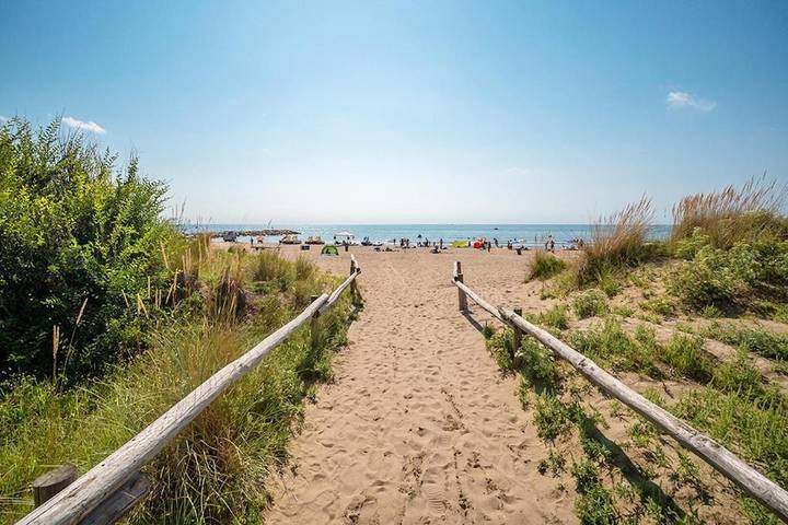 Camping für 6 Personen, mit Garten und Pool sowie Kinderpool in Punta Sabbioni - 2