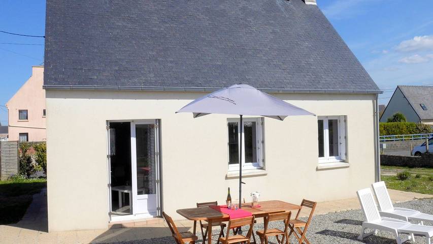 Gîte pour 6 personnes, avec jardin, animaux acceptés dans Plage Vougot Plouguerneau