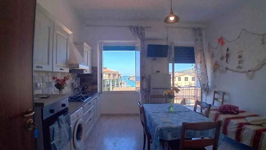 Apartamento de vacaciones para 4 personas, con vistas y balcón - 1