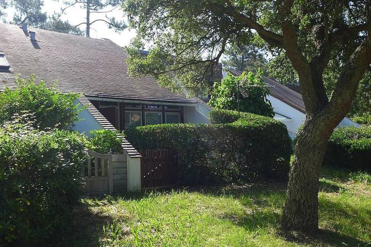 Location de vacances pour 5 personnes, avec jardin dans Plage des Bourdaines