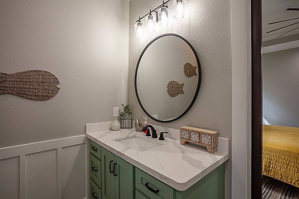 Cozy bunk house minutes from boat ramp in Sam Rayburn Reservoir