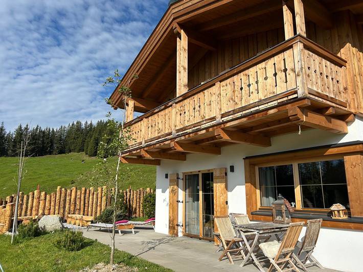 Chalet für 8 Personen, mit Balkon und Terrasse sowie Garten und Sauna in der Zillertal Arena