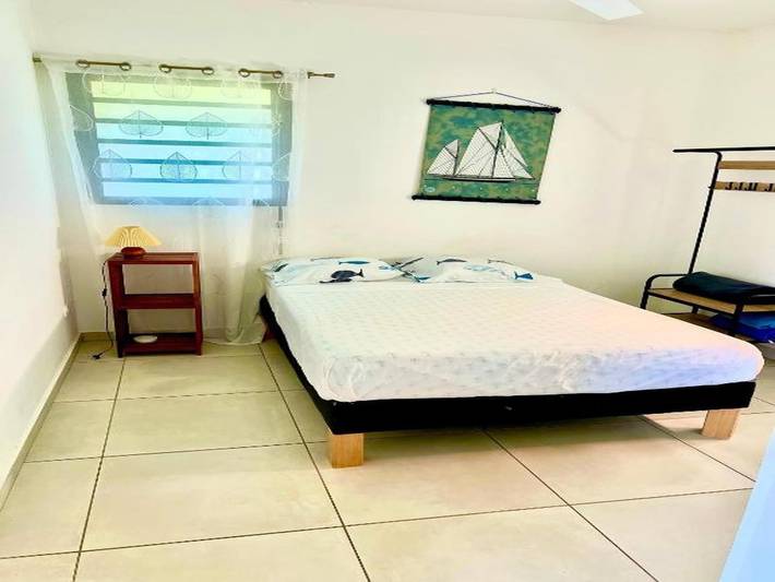 Gîte pour 4 personnes, avec terrasse ainsi que jacuzzi et piscine à Manapy les Bains - 3