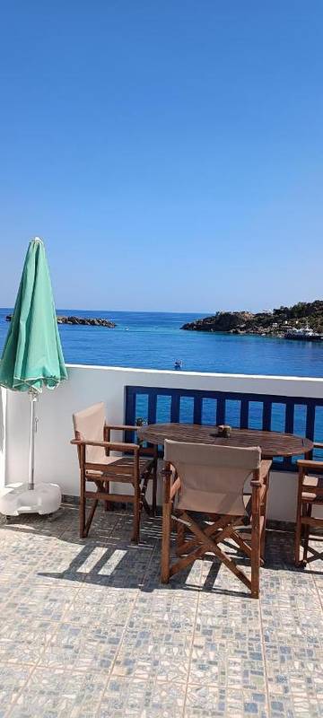 Hôtel pour 2 personnes, avec vue et balcon dans Loutró