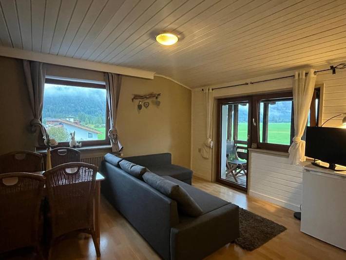 Ferienwohnung für 2 Personen, mit Garten und Pool in Heiterwang - 2