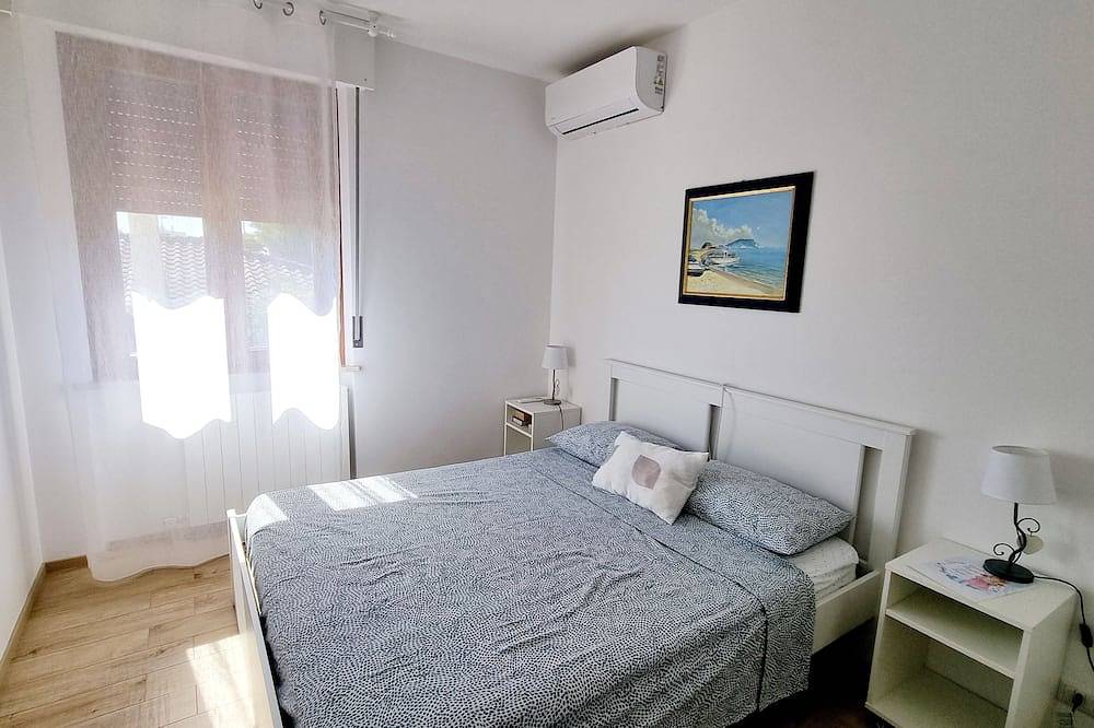 Apartamento entero, La Palma Apart. in enchanting Porto Recanati with Ac, hydromassage shower 2 bike in Costa Adriatica Marcas