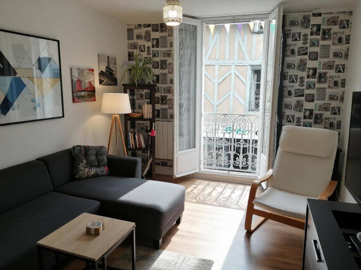 Appartement entier, Spacieux T3 lumineux dans quartier historique avec wifi in Redon, Région de Redon