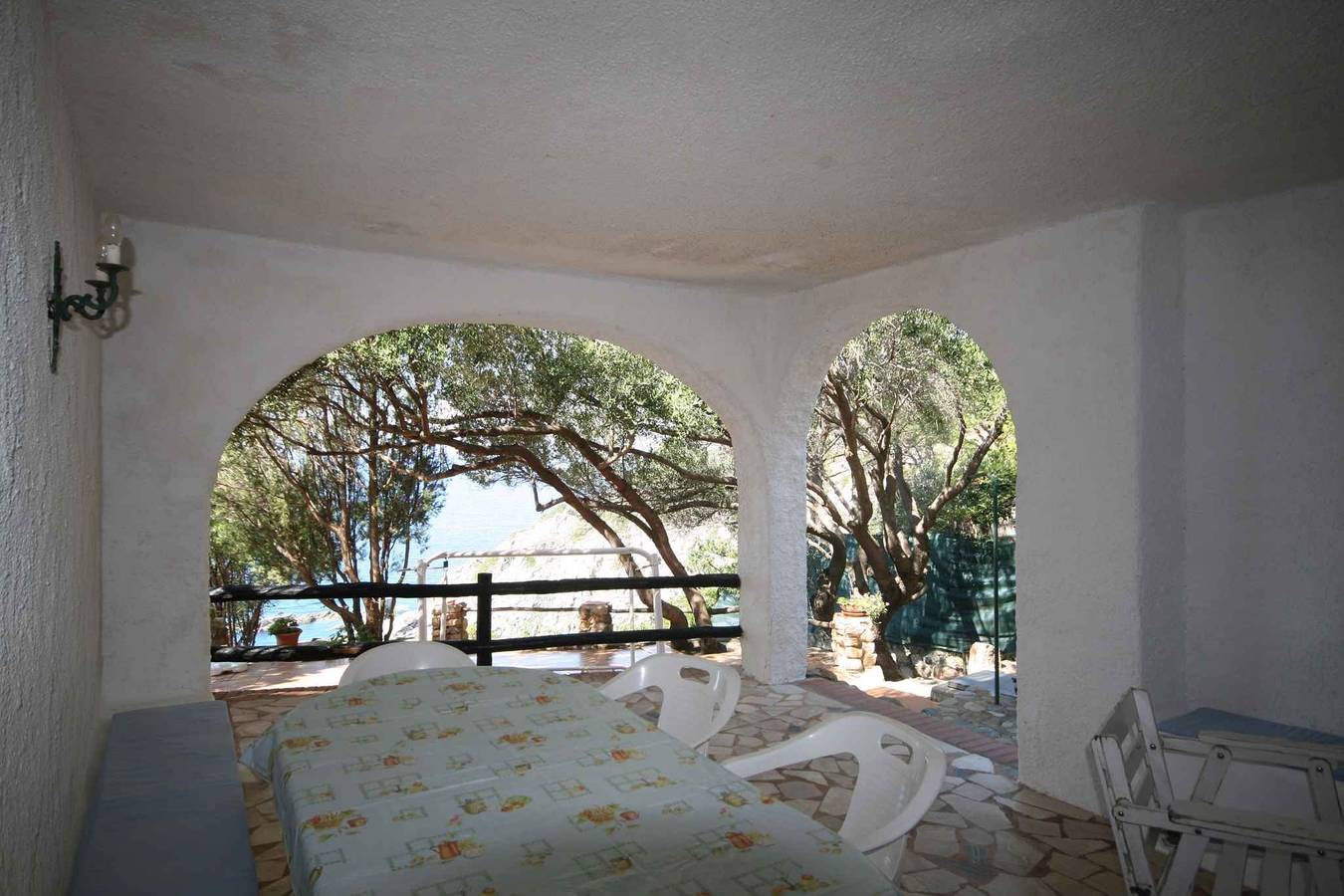 Villa con terrazza e vista mare  in Torre delle Stelle, Cagliari e Dintorni