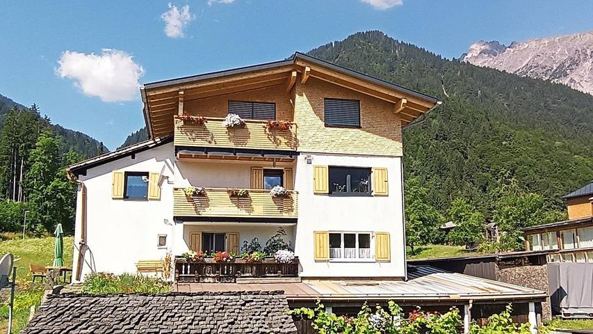 Ferienwohnung für 6 Personen, mit Balkon in Vandans - 4