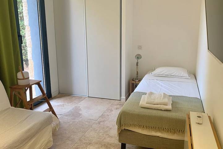 Location de vacances pour 4 personnes, avec jardin et terrasse à Serra-di-Ferro - 3