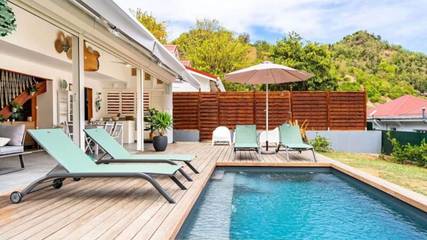 Gîte pour 7 personnes, avec jardin et piscine dans Anse Rodrigue Terre De Haut