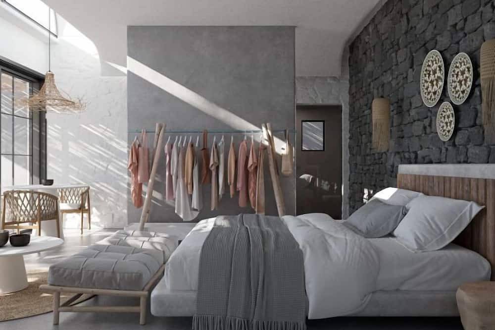 Apocalypsis Suite | walk out Sea View patio  with Private Heated Pool in Perivolos Strand, Perissa