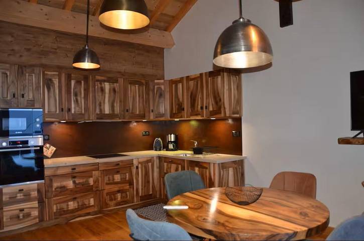 Gîte pour 4 personnes, avec vue ainsi que jardin et terrasse - 1