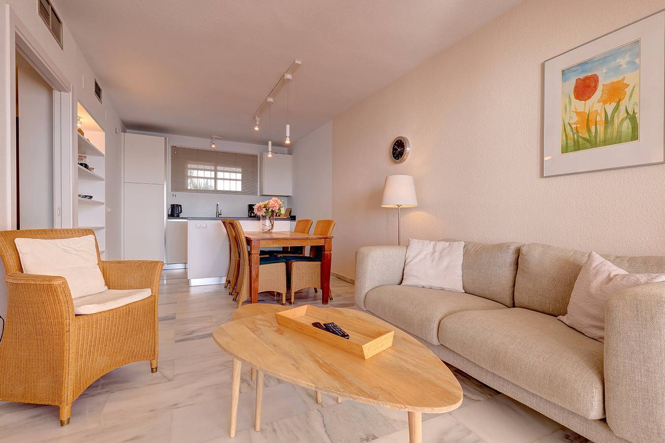 Entire apartment, Apartment "Boulevard 302" Near the Beach wit Sea View and Pool in Estepona, Costa del Sol