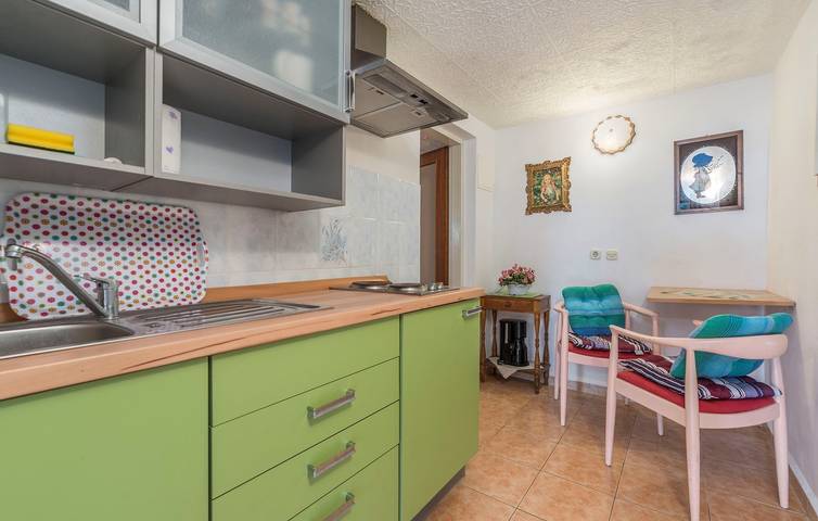 Ferienwohnung für 2 Personen, mit Balkon/Terrasse in Poreč - 3