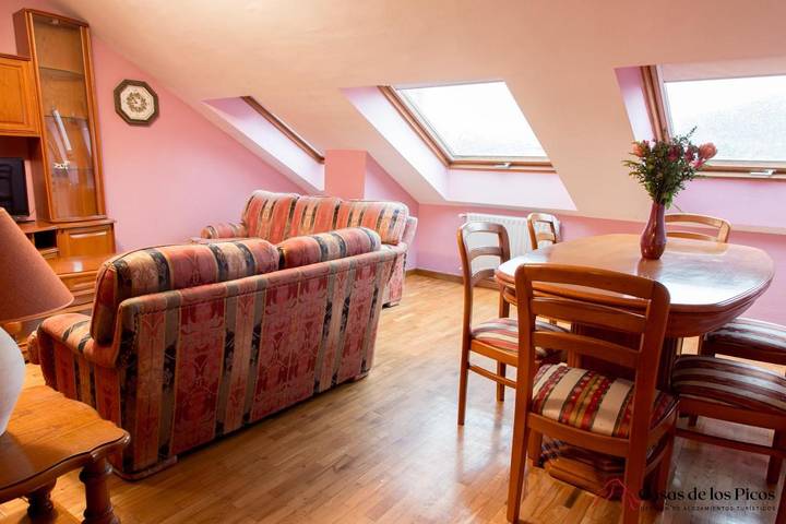 Apartamento de vacaciones para 6 personas, con terraza y vistas - 1