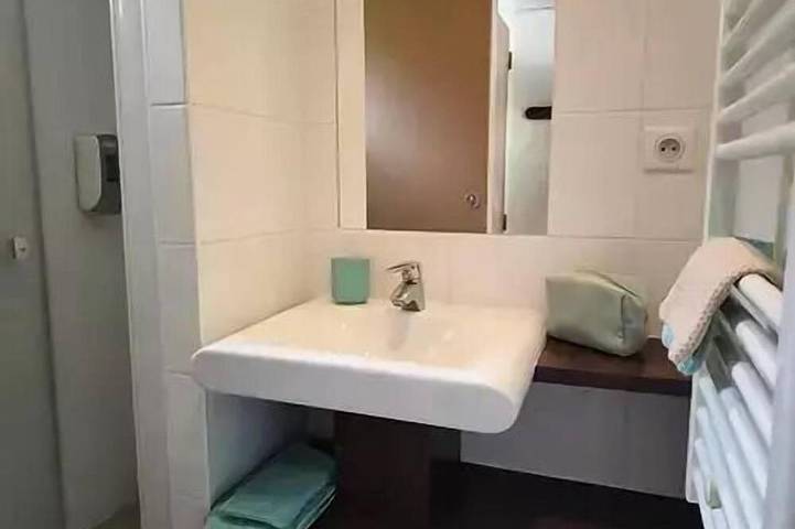 Location de vacances pour 4 personnes, avec terrasse, animaux acceptés à Tence - 3