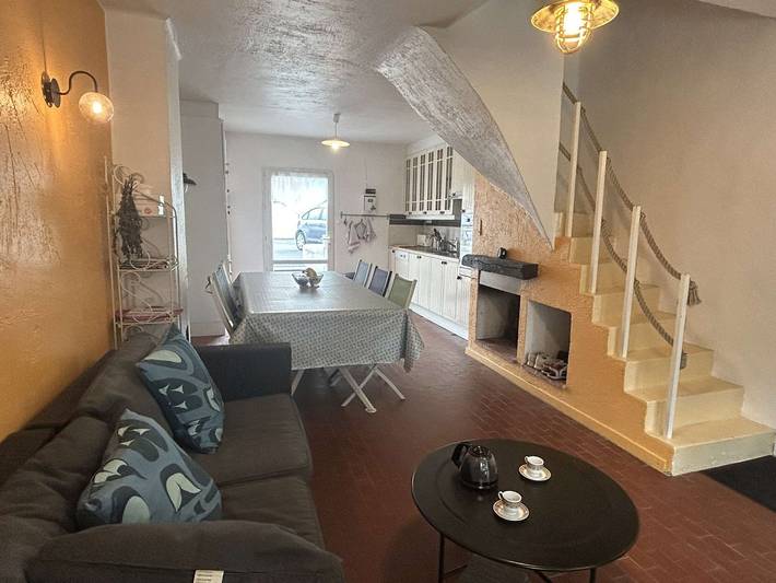 Location de vacances pour 8 personnes, avec jardin dans Plage des sables d'or - 2