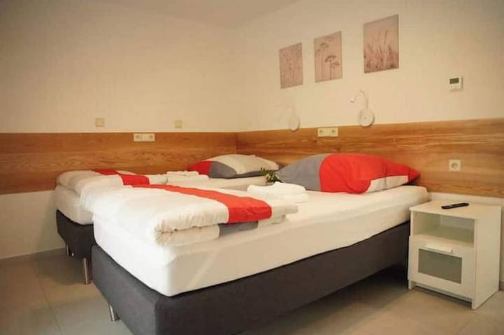 Ganze Wohnung, Deluxe-Wohnung in Reutlingen, Neckar-Alb