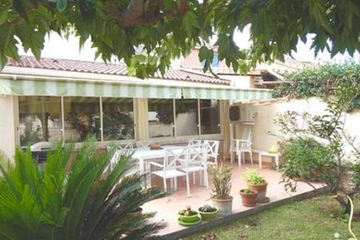 Casa de vacaciones para 8 personas, con terraza y jardín - 1