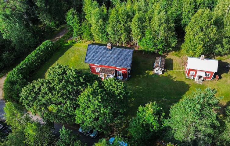 Hus för 6 Personer med trädgård in Värmland