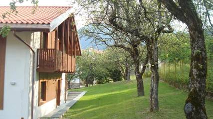 Gîte pour 2 personnes, avec jardin ainsi que sauna et jacuzzi à Paluzza