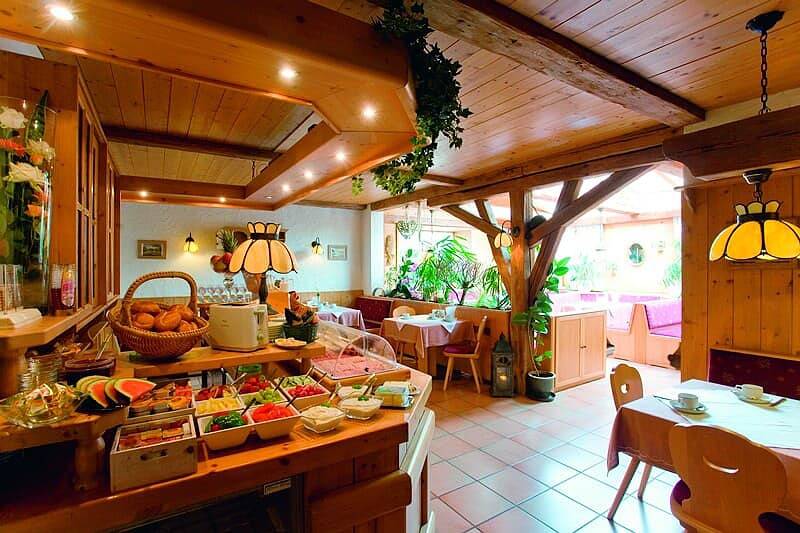 Gasthof-Pension Sommer - Doppelzimmer/Zweibettzimmer in Waldsassen, Ostbayern