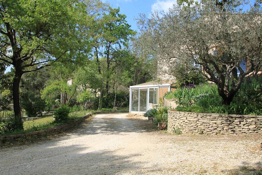 À l'Ombre du Canal - À l'Ombre du Canal in L'Isle-sur-la-Sorgue, Vaucluse