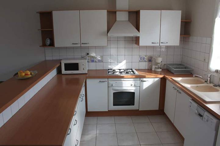Um einer privilegierten Lage Ferienhaus hat 90 m² 80 m vom South Beach in Rivedoux-Plage, Ile de Re