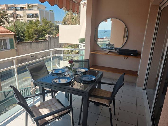 Gîte pour 4 personnes, avec terrasse dans Jardins des Hespérides - 4