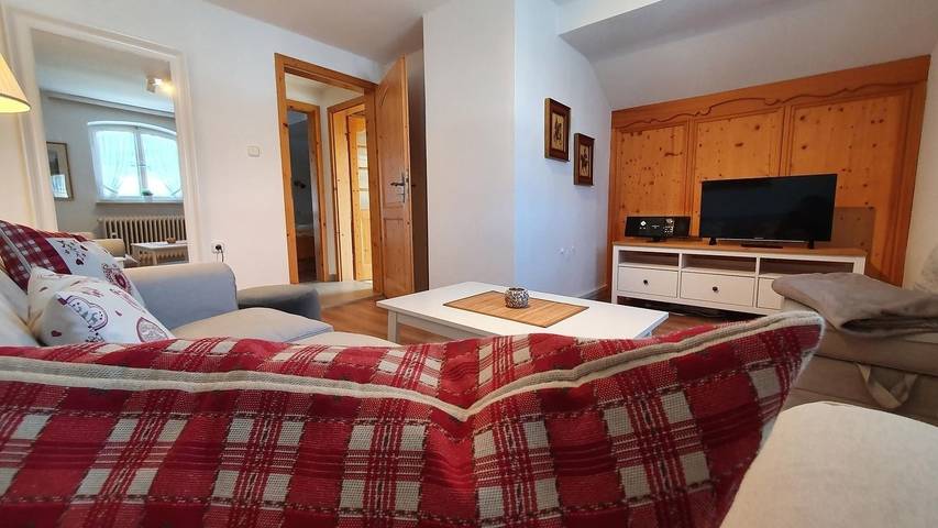 Ferienwohnung für 4 Personen, mit Balkon und Ausblick im Mittenwald - 3