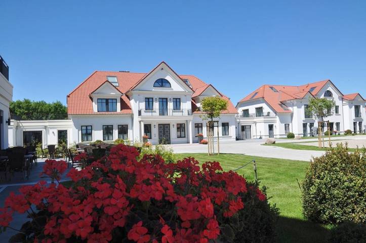 Holiday rental für 4 Personen, mit Balkon und Terrasse sowie Garten und Pool in Altjellingsdorf - 2