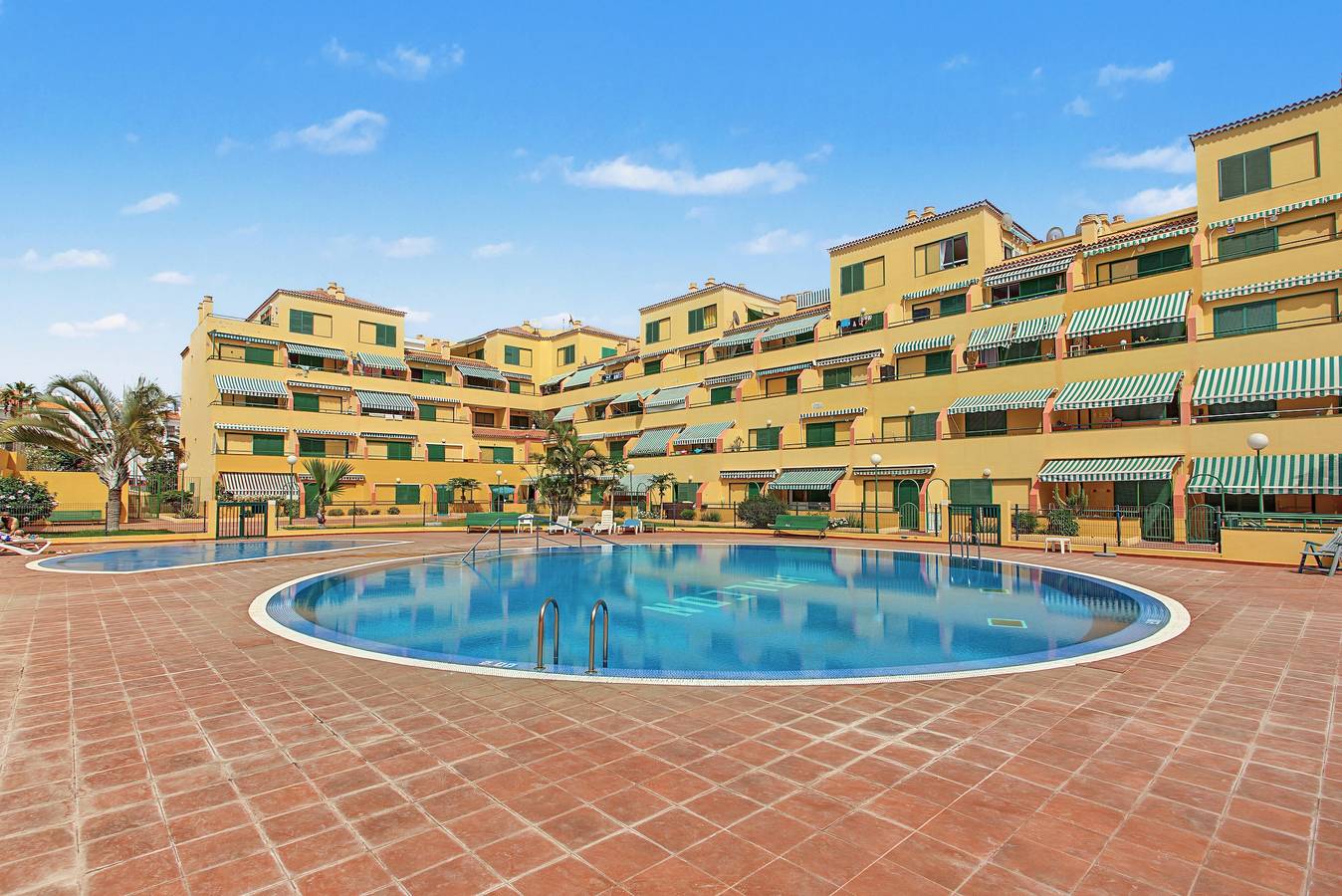 Appartement entier, Appartement de vacances 'Casa Cactus Tenerife' avec piscine, vue sur le Teide et climatisation in Callao de la Cochina (Arona), Arona