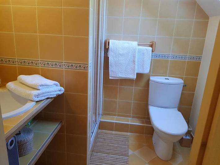 Location de vacances pour 2 personnes, avec piscine ainsi que jardin et vue dans Cœur de Causse - 3