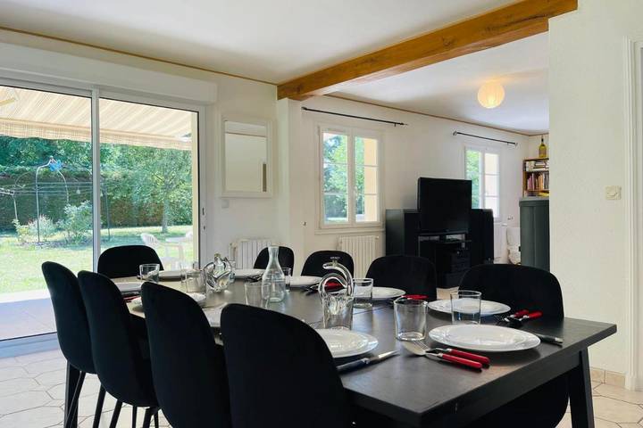 Location de vacances pour 10 personnes, avec piscine et jardin à Lussault-sur-Loire - 2