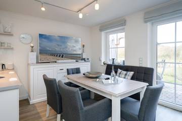 Vacation Rental for 6 Guests in Westerland, Sylt (Gemeinde), Picture 1