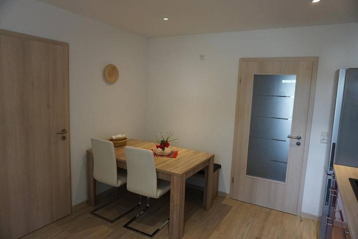 Ferienwohnung für 5 Personen, mit Garten und Ausblick in Lauter-Bernsbach - 4